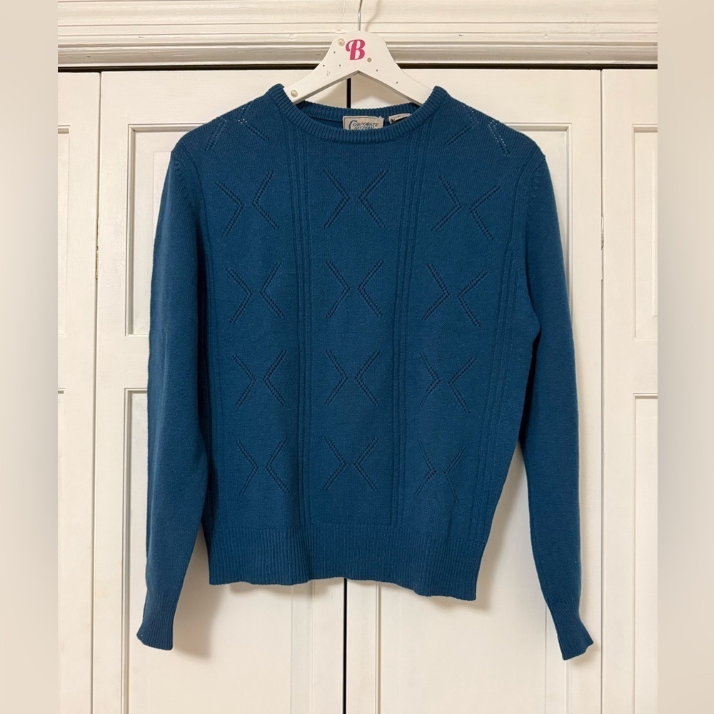 Corporate Woman 100% 2-PLY Cashmere Crewneck Sweater Small Old Money Vintage
